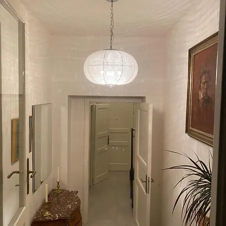 Apartment Paradise Prag